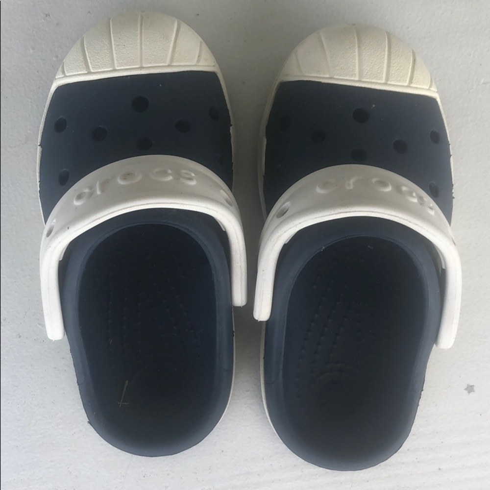 Crocs toddler kids size 7
